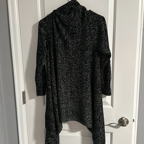 Merona Black Sweater - Picture 6 of 6